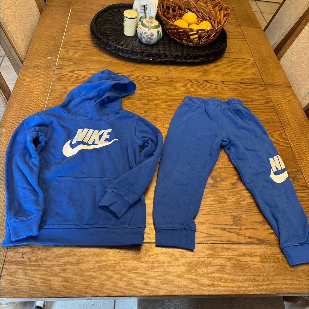 Nike Kids Blue Sweatpants and Hoodie Set